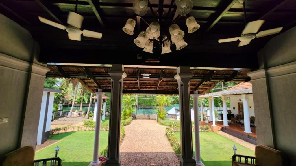 Brookside Heritage Homestay Kumarakom Buitenkant foto