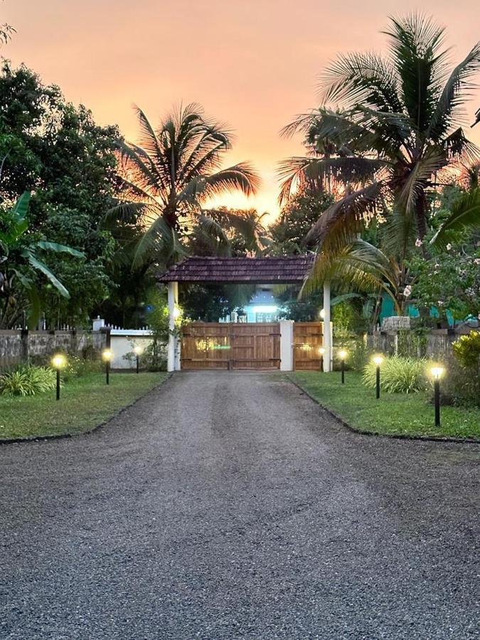 Brookside Heritage Homestay Kumarakom Buitenkant foto