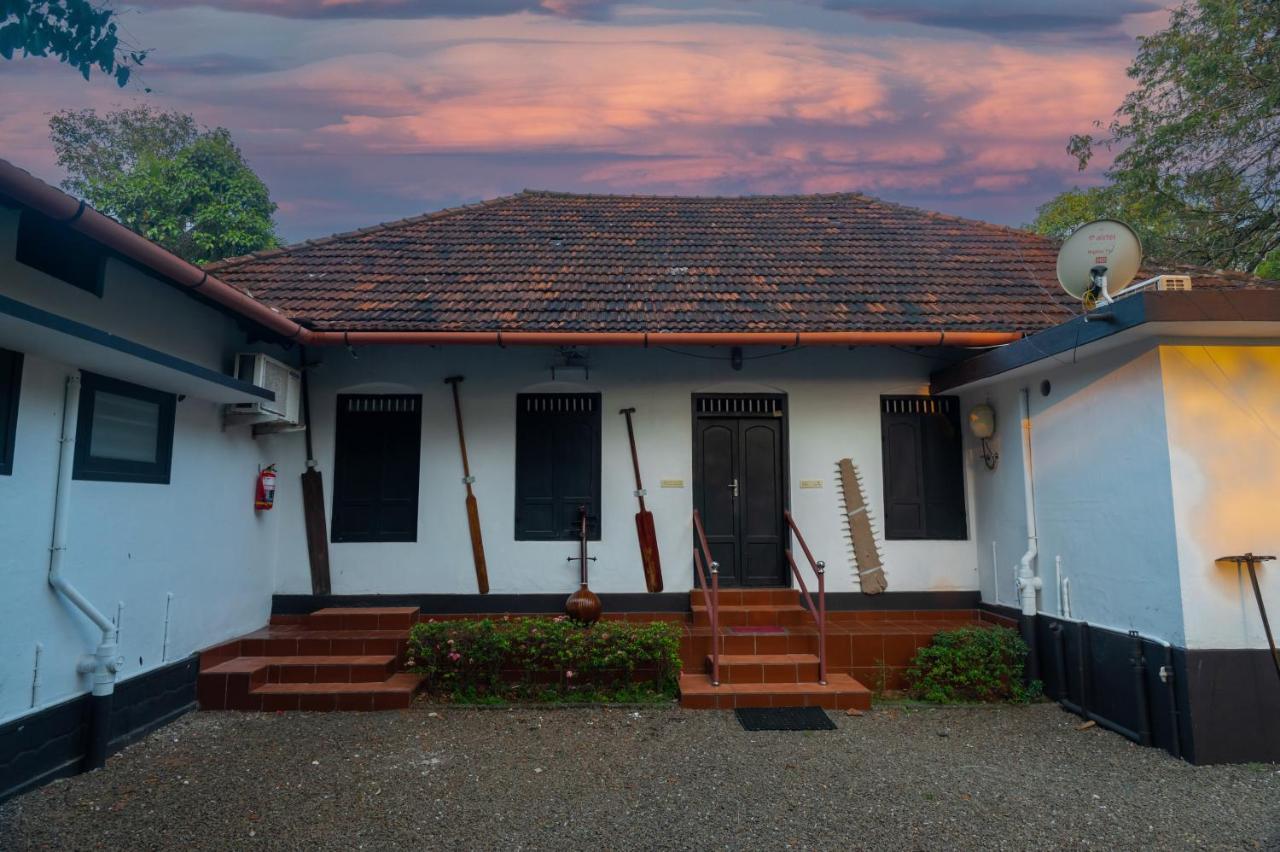 Brookside Heritage Homestay Kumarakom Buitenkant foto