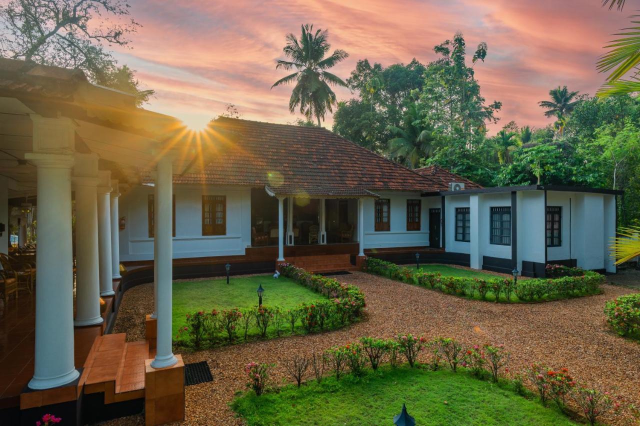Brookside Heritage Homestay Kumarakom Buitenkant foto