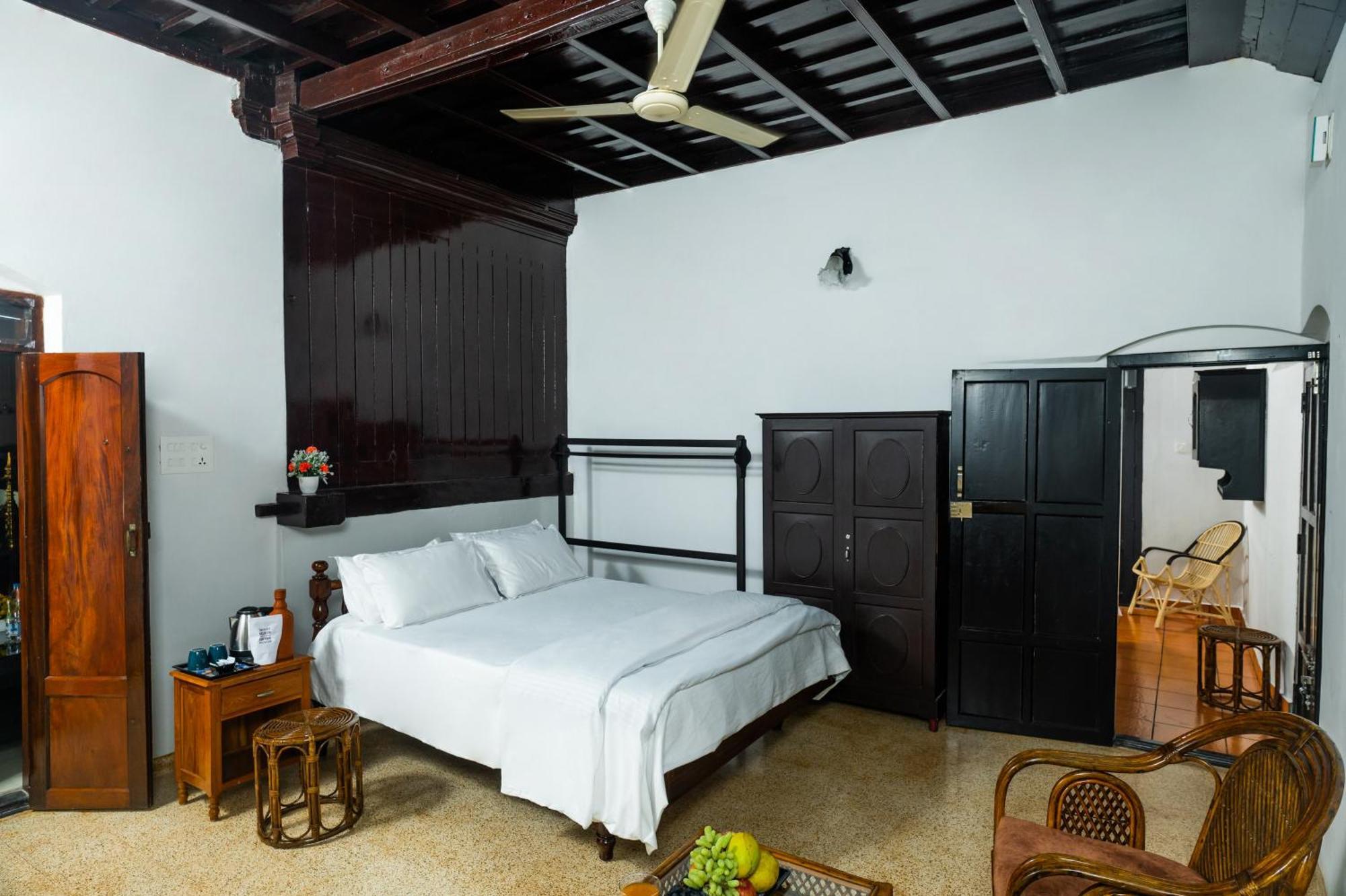 Brookside Heritage Homestay Kumarakom Buitenkant foto