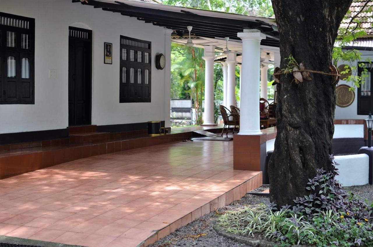 Brookside Heritage Homestay Kumarakom Buitenkant foto